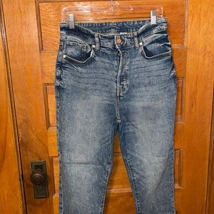Barely worn H&M mom jean